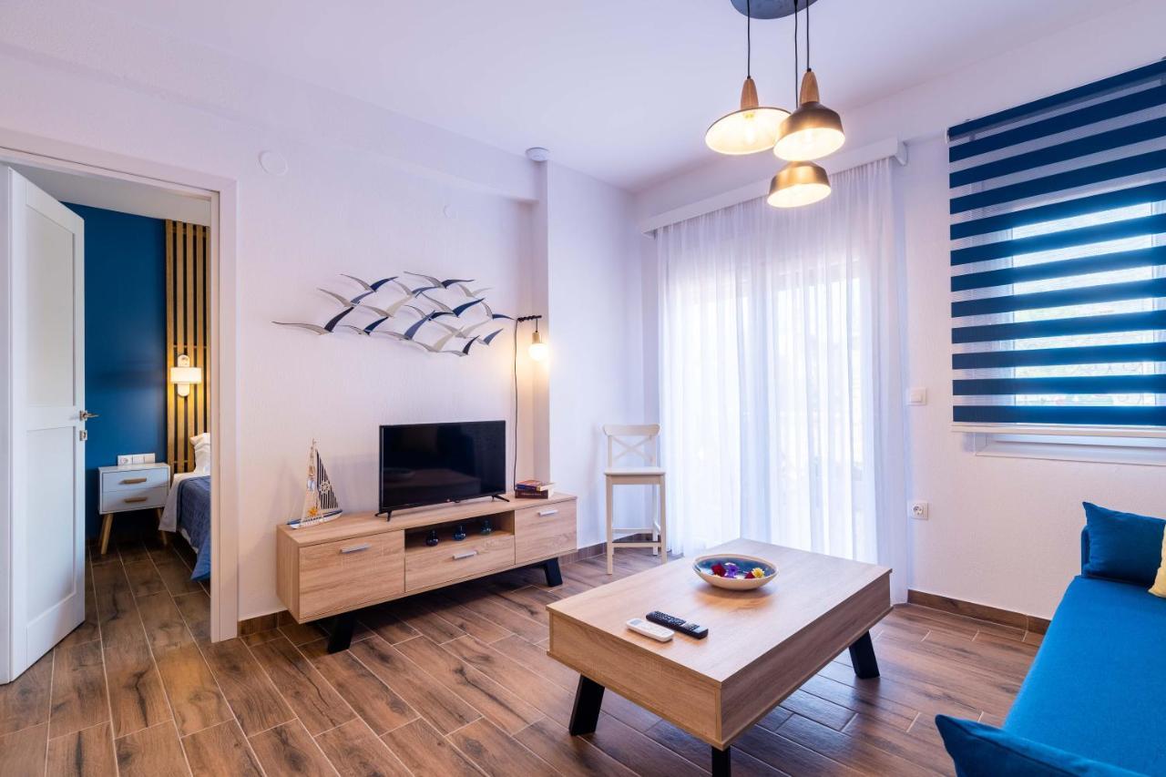 Ferienwohnung Elvis Nest Nea Moudania Exterior foto